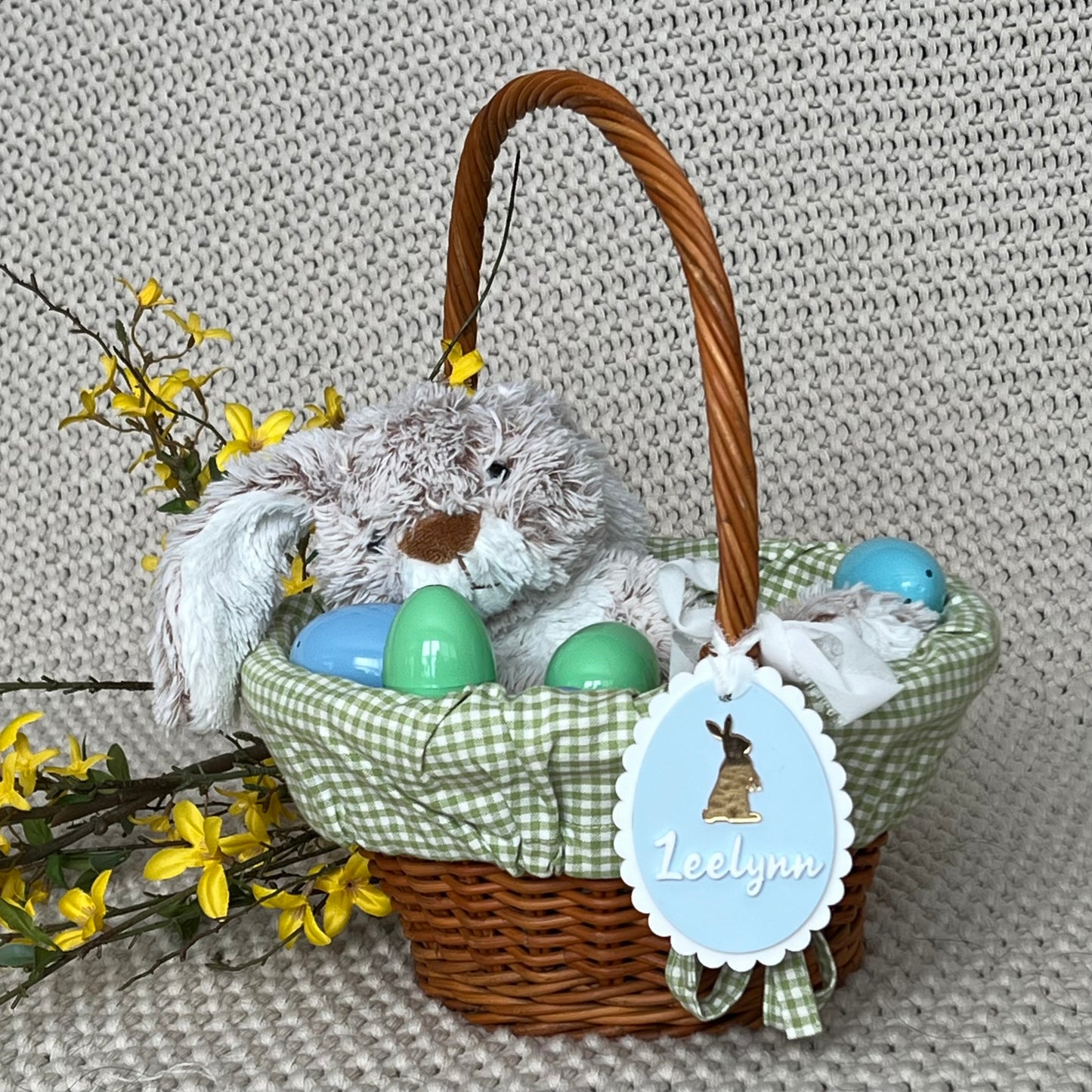 Scalloped Easter Egg Basket Tag: Bunny