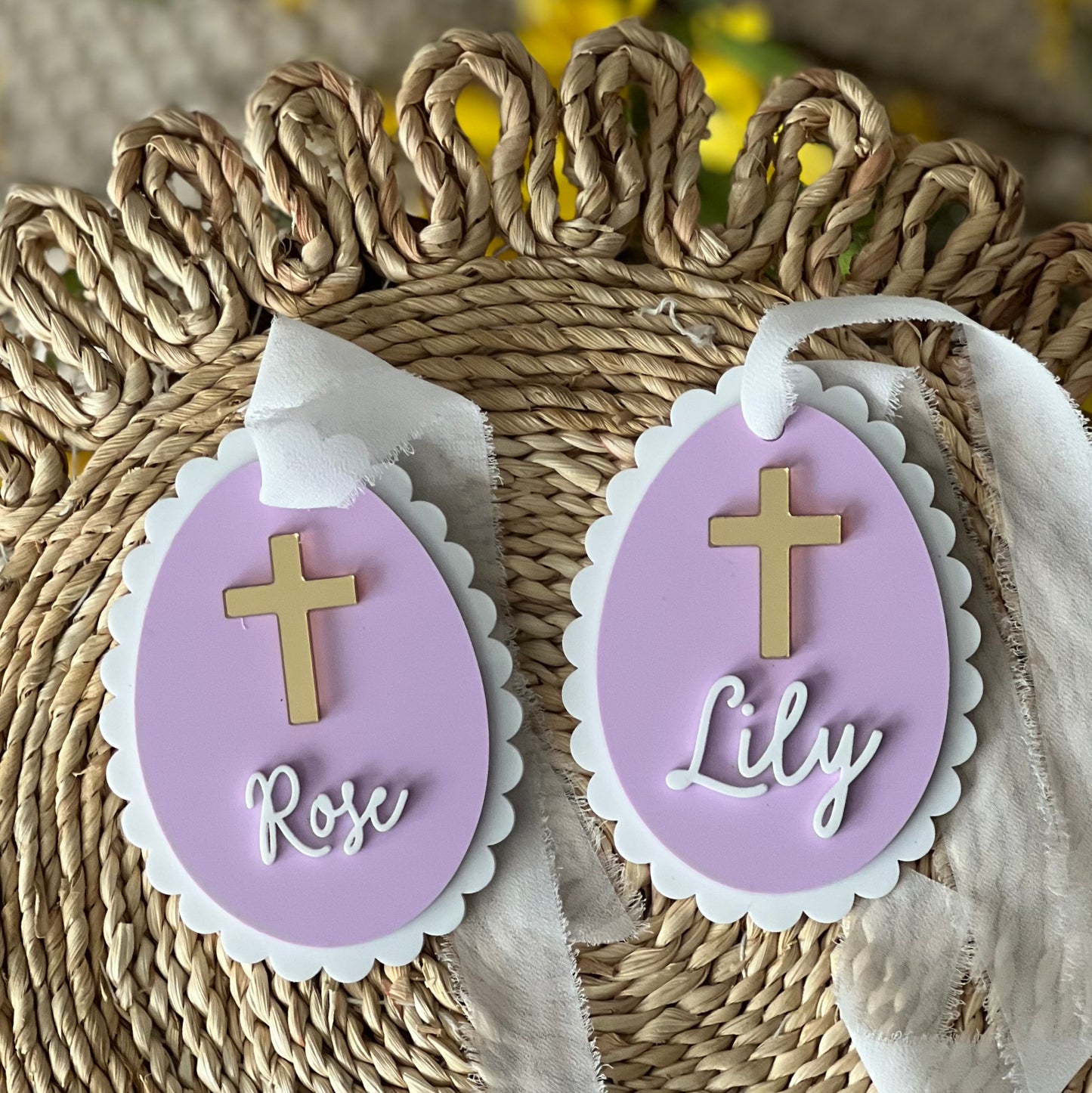 Scalloped Easter Egg Basket Tag: Cross