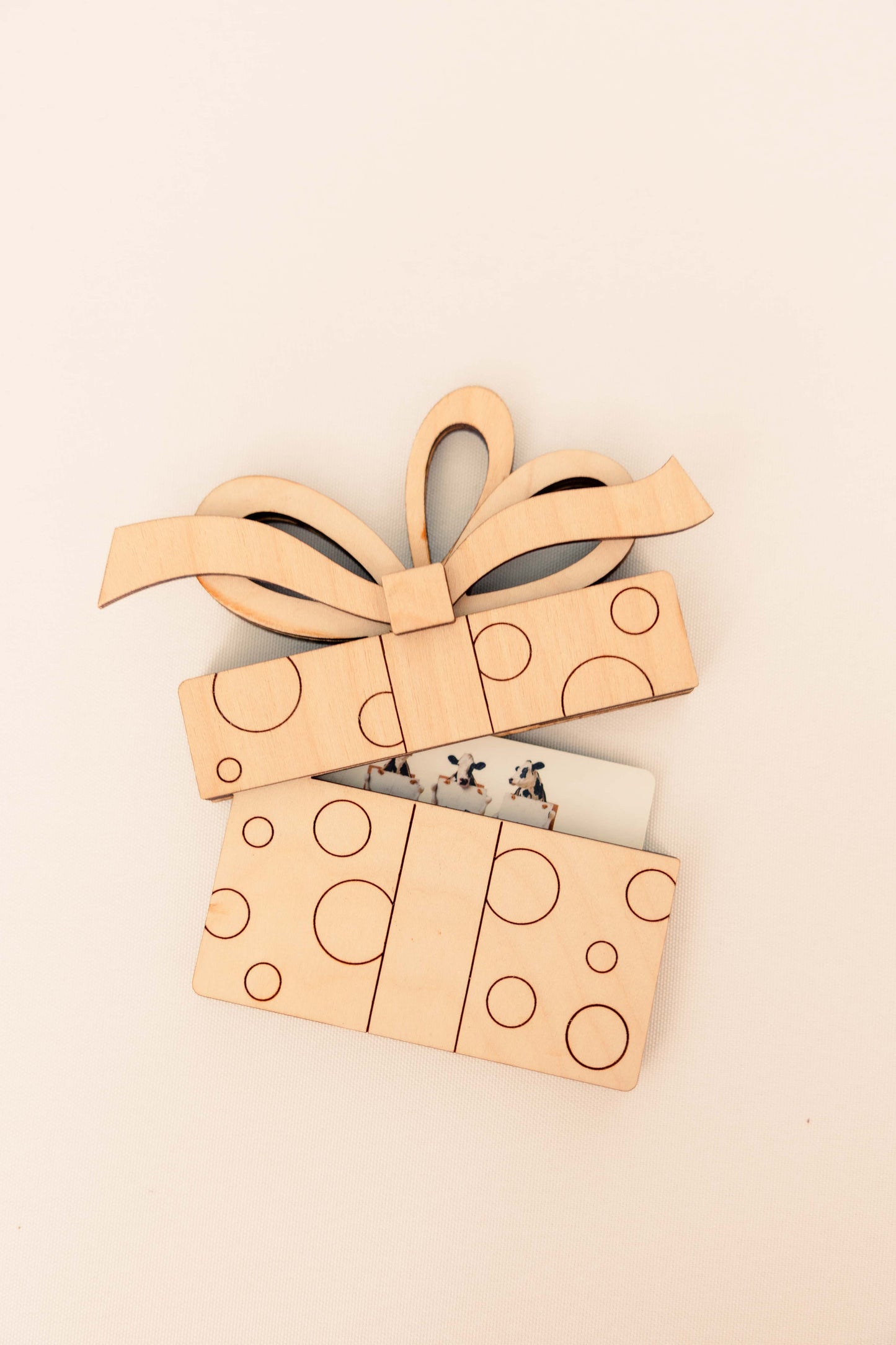 Horizontal Present Gift Card Holder